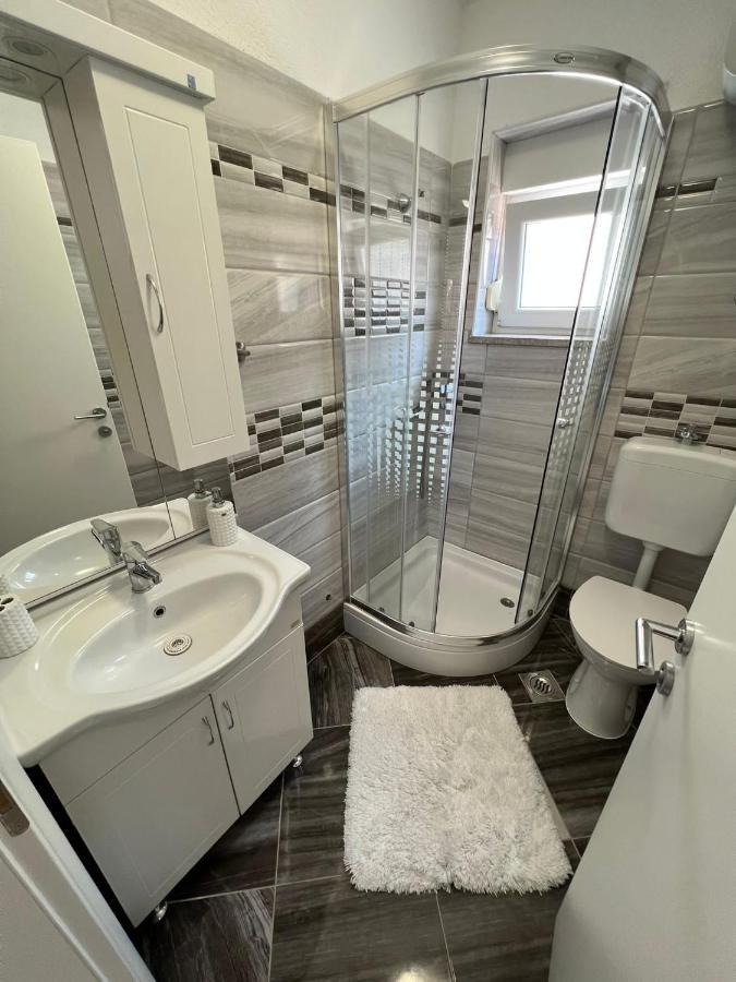 Doka Apartment Crikvenica Luaran gambar